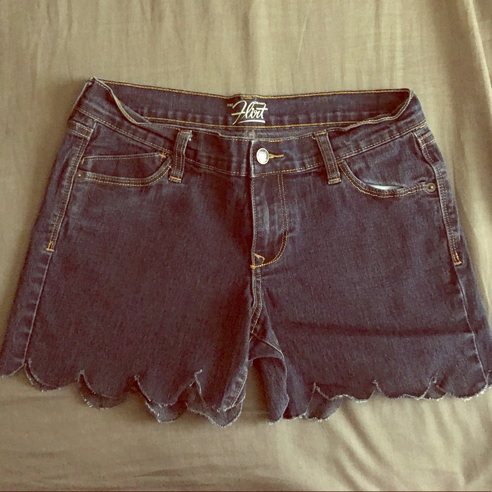 Scalloped Jean Shorts